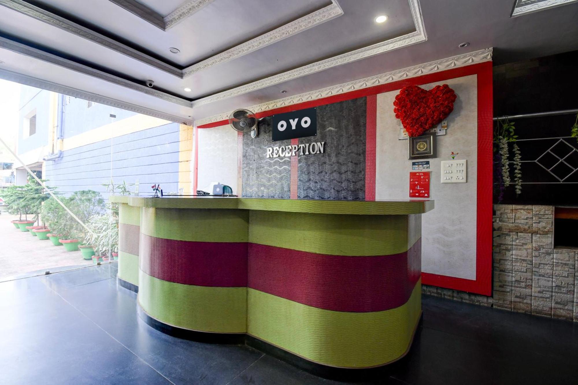 Hotel O Blue Royal Bhubaneswar Eksteriør bilde